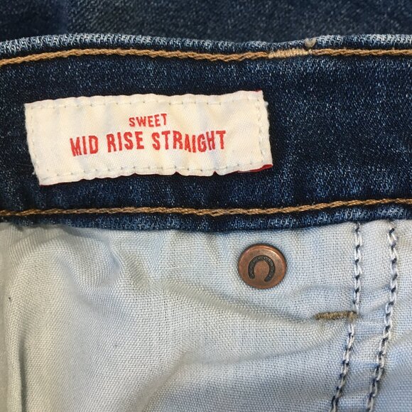 LUCKY BRAND Medium/Dark Wash Denim SWEET Logo Hardware Mid-Rise Straight Jeans - Picture 3 of 10